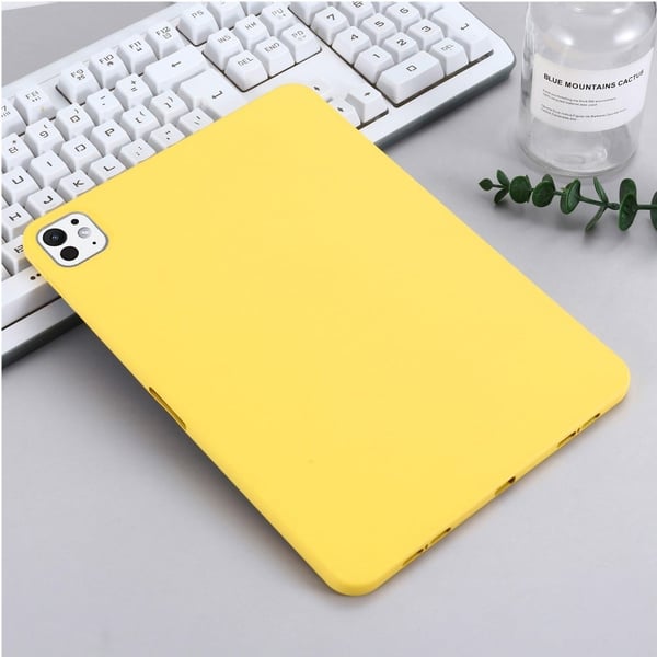 iPad Pro 13 (2024) Etui Flydende silikone ridsefast tablet cover - Gul