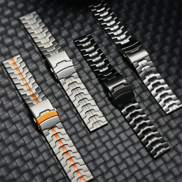 Huawei Watch GT 4 46mm / Watch 4 / 4 Pro / GT / Samsung Galaxy Watch3 45mm Titanium Alloy Strap 22mm Safety Buckle Watch Band - Sølv