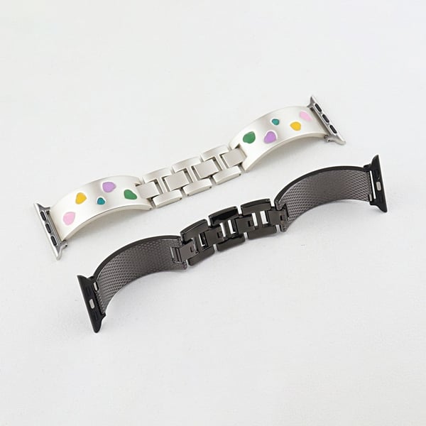 Apple Watch Series 49mm - 45mm - 44mm - 42mm Epoxy Heart Pattern metallrem - Stjernelys