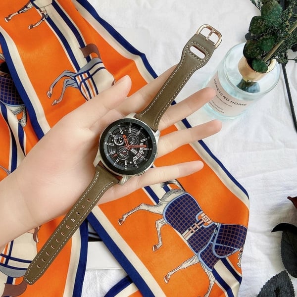 Samsung Galaxy Watch7 44 mm klokkerem i ekte okselær 20 mm - Kaffe + Spenne I Roségull