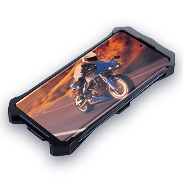 Tøft aluminiumsdeksel for OnePlus Ace 3 Pro - Transparent