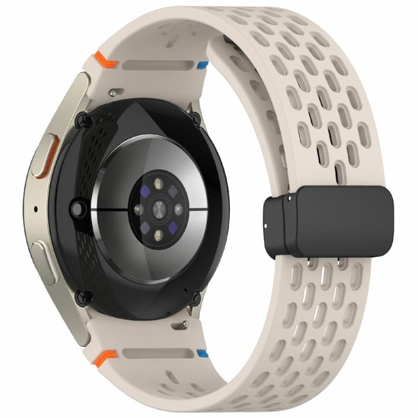 Silikoninen ranneke Samsung Galaxy Watch7 / Watch6 / Watch6 Classic / Watch 5 / Watch 5 Pro / Watch4 / Watch4 Classic / Watch FE hengittävä urheiluran