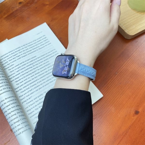 Ægte læderarmbånd til Apple Watch Series 10 46mm med magnetisk dobbelt C-spænde - Blå