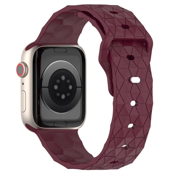 KALEBOL Silikonarmbånd med fotballtekstur Apple Watch Series 49mm - 45mm - 44mm - 42mm klokkerem - Vinrød