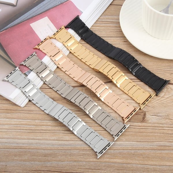 Armbånd Apple Watch Series 49mm - 45mm - 44mm - 42mm Magnetisk sammenleggbar metallrem med spenne - Rose Gull
