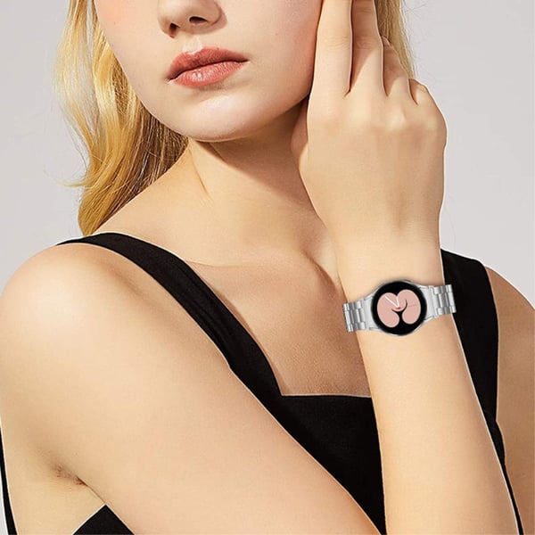 Trippel perleklokkerem i rustfritt stål til Samsung Galaxy Watch 4 - Sølv