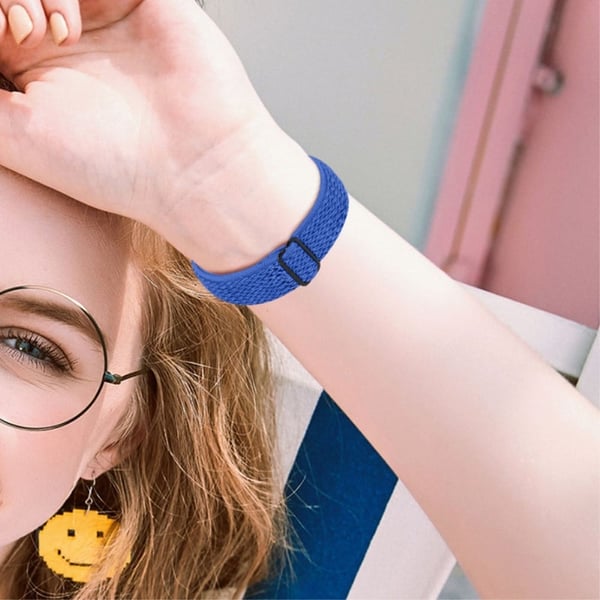Fitbit Versa 2 / Versa Lite joustava kellonhihna säädettävällä soljella - Safiiri