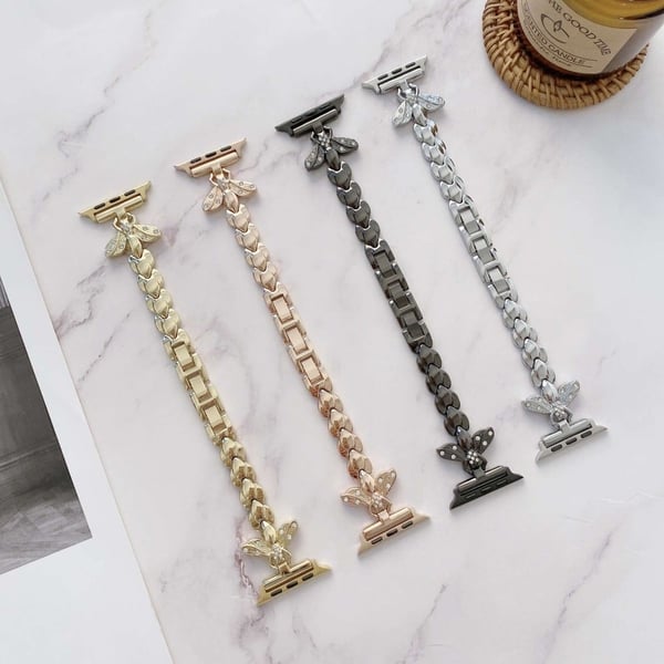 Apple Watch (45 mm) søt klokkerem med bieform og rhinestone-dekor - Rose Gull