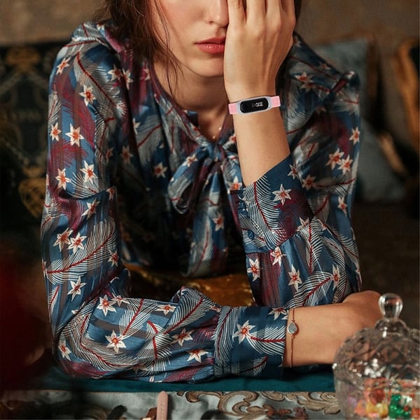 Xiaomi Mi Smart Band 6 / 5 elastisk nylonklokkerem - Rosa