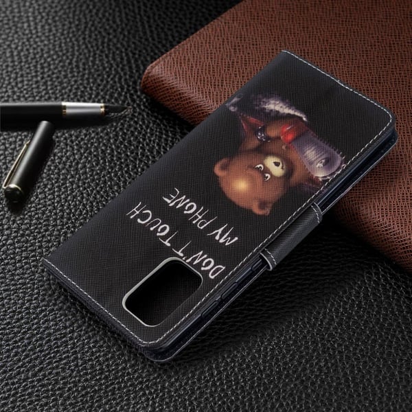 Wonderland Samsung Galaxy A71 flip case - Fierce bjørn