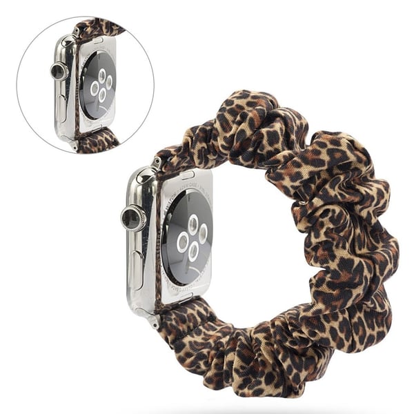 Apple Watch Series 5 44 mm klokkerem med tøymønster - Brun Leopard