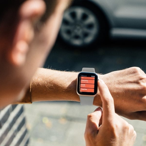 Apple Watch Series 5 / 4 44mm silikon flex klokkerem - Grå Størrelse: L