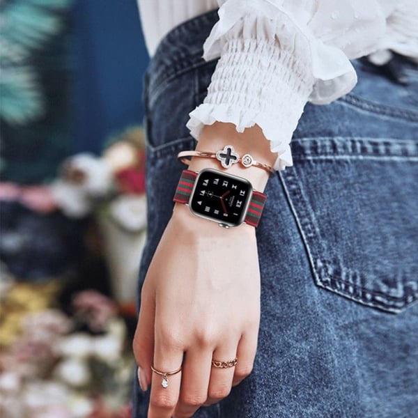 Apple Watch 40 mm elastisk klokkerem med stilig mønster - Grønn / Rød Linje