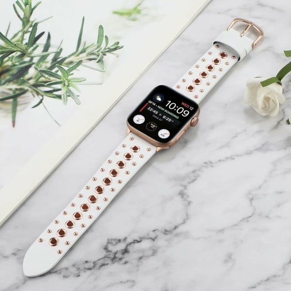 Apple Watch Series 6 / 5 44 mm naglepunk urrem i ekte skinn - Hvit