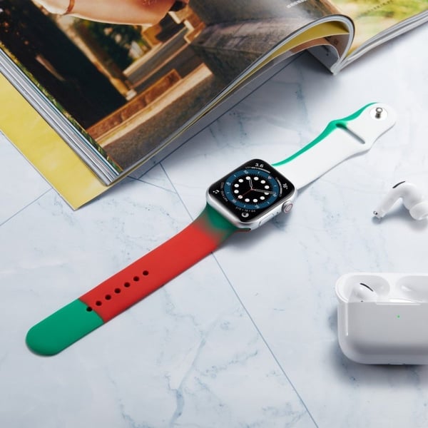 Apple Watch 40 mm klokkerem i silikon med kontrastfarge - Rød / Grønn / Hvit / Størrelse: L