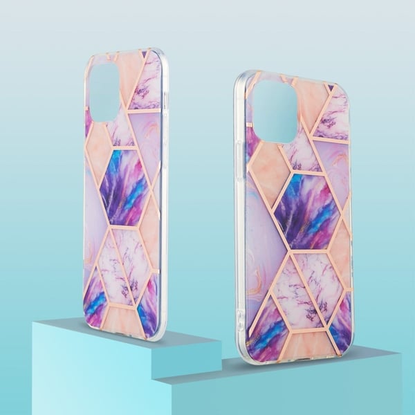 Marble iPhone 13 Pro Max Etui - Lyselilla