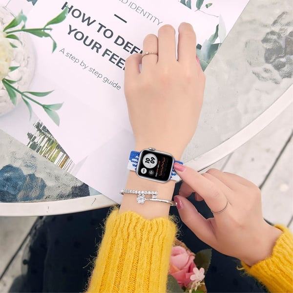 Apple Watch (45 mm) elastisk klokkerem - Blå / Blå / Størrelse: L