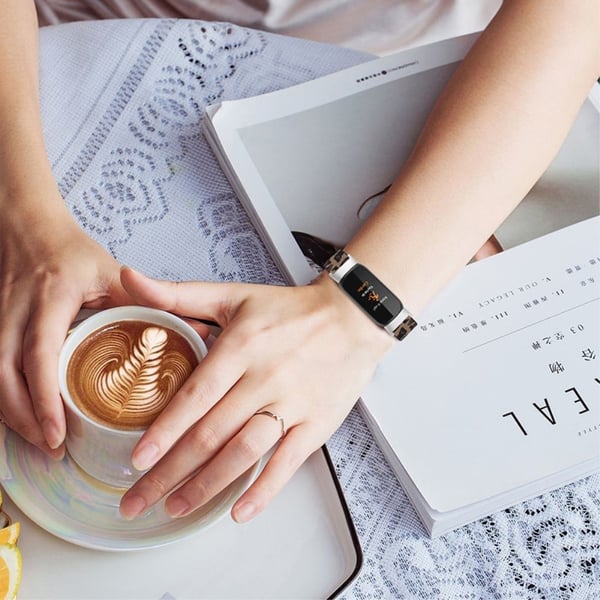 Fitbit Luxe klockarmband i elastisk nylon - Leopard