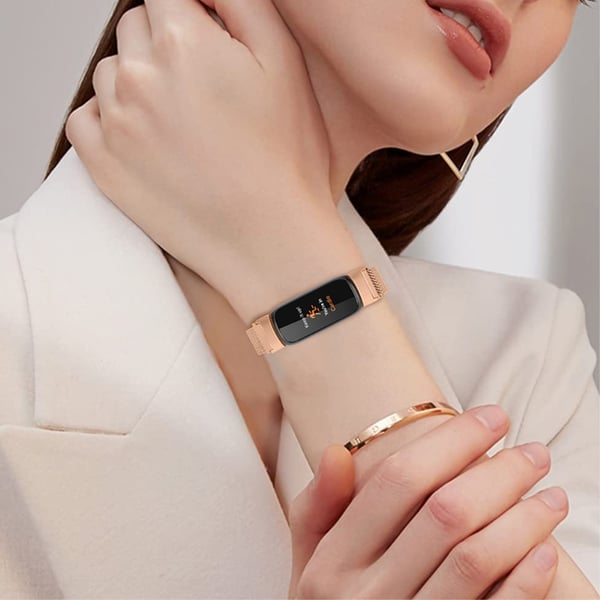 Fitbit Luxe milanesisk klokkerem i rustfritt stål - Rose Gull