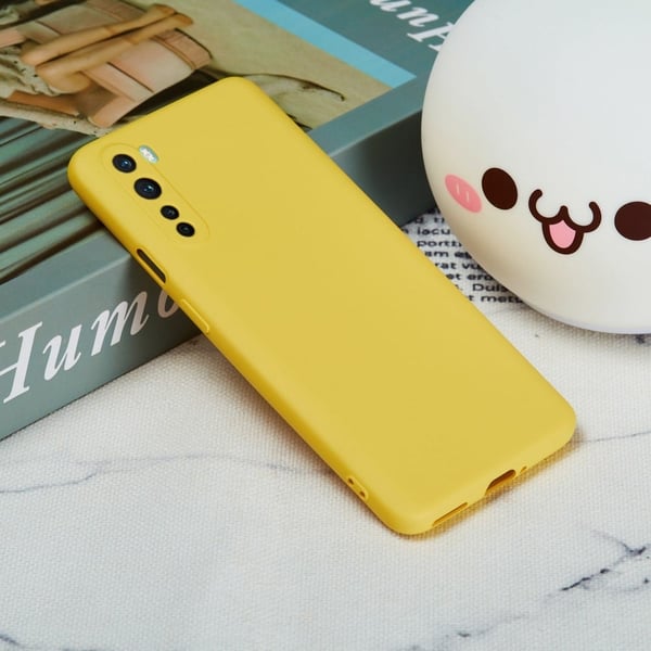 Matte Liquid silikone cover til OnePlus Nord - Gul