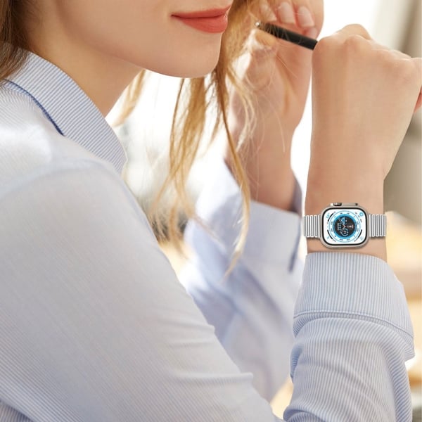 Apple Watch Series 8 (45 mm) / Watch Ultra hollow style rustfritt stålrem - Sølv