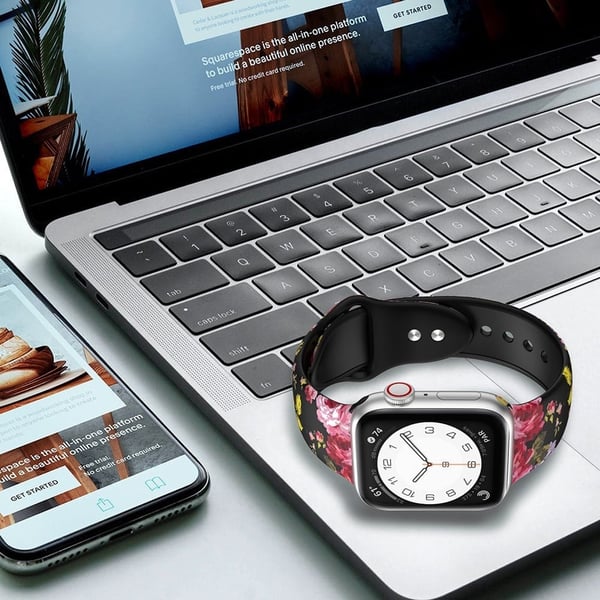 Apple Watch Series 8 (45 mm) / Watch Ultra kul silikonrem i mønsterstil - Rosa Blomst / Størrelse: M