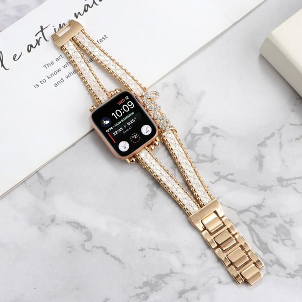 Apple Watch Series 8 (41 mm) strassbesatt lær- og metallrem - Hvit