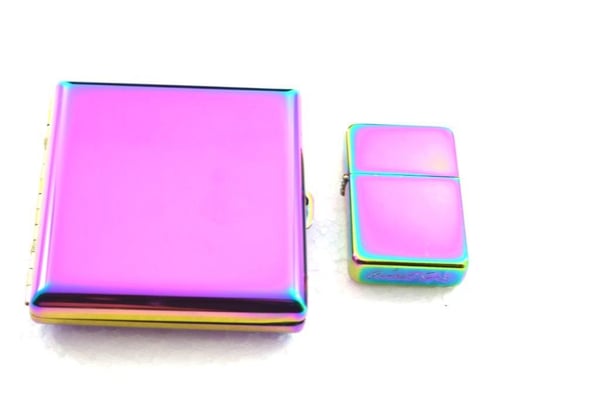 Gentelo benzinlighter med cigaretetui