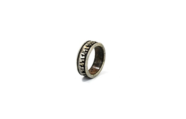 Ring med mönster