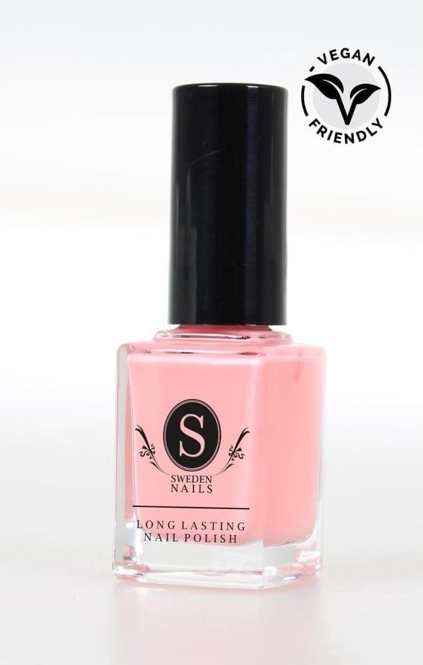 Sweden Nails Peach
