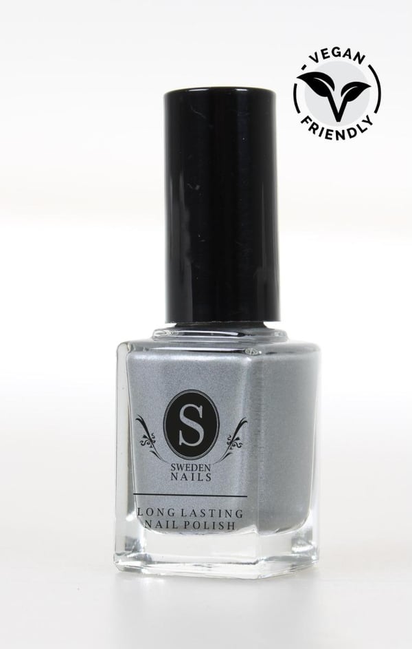 Sweden Nails Silver Ice