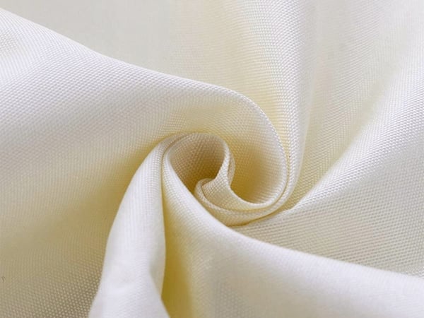 Solseil med UV-Beskyttelse til Uteplass – 4x3 m - Beige