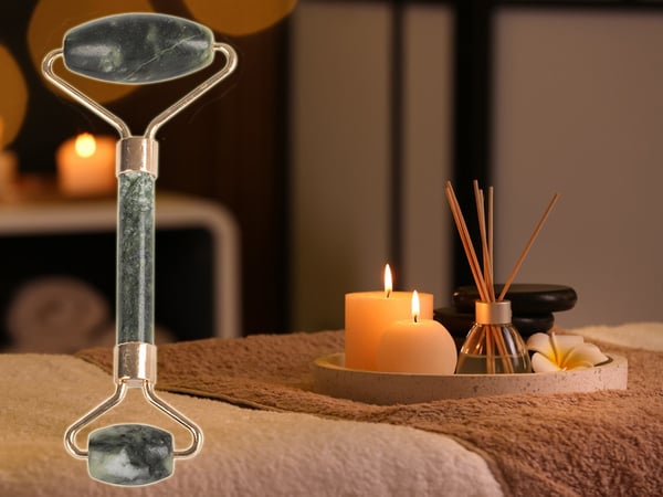 Jade Massasjerulle / Ansiktsmassasje - Masser ansiktet