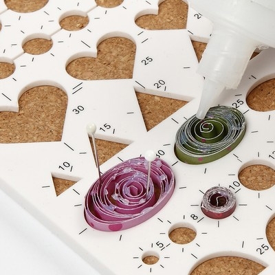 Quilling Board - Platta med Mall & Mått - 21 x 15 cm