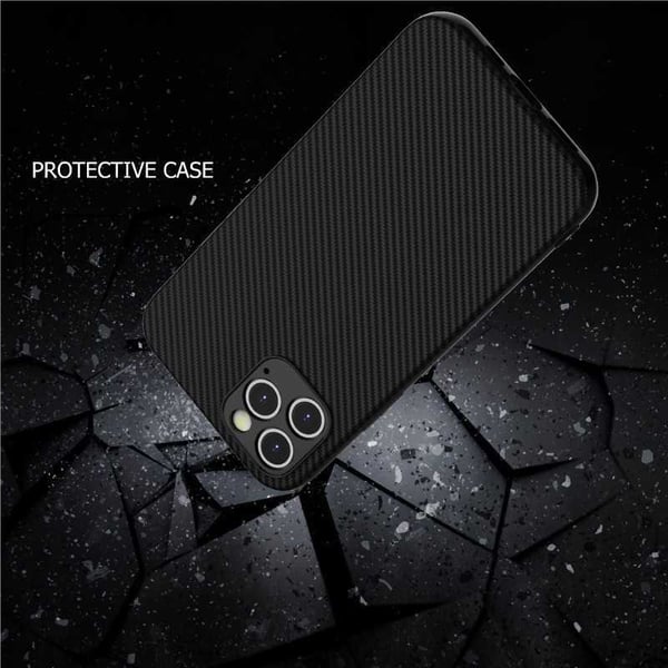 iPhone 11 Pro Max Iskunkestävä suojus FullCarbon V2