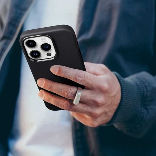 iPhone 11 Pro Iskunkestävä Premium Magsafe -suojus Vegaanin nahkainen Nordcell™