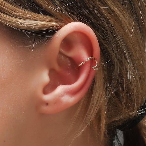 1 st Earcuff Ear Cuff Örhänge i Guld Färg