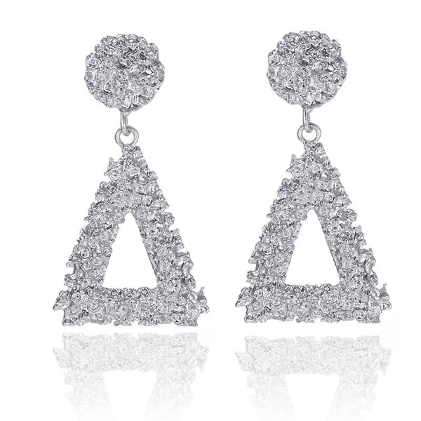 Statement Glam Örhängen i Silver Färg med Geometriska Former / Triangel med Textur
