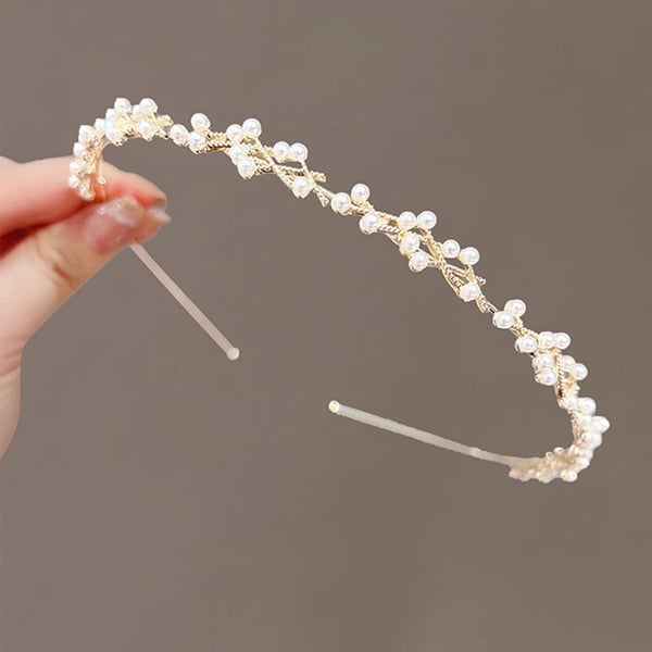 Boho Guld Diadem Hårsmycke Håraccessoar Hårband med Vita Pärlor