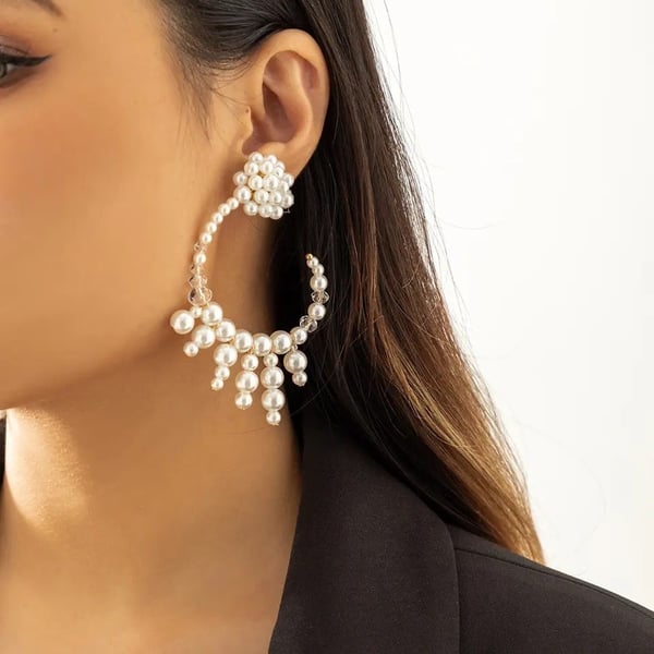 Statement Glam Guld Örhängen med Vita Pärlor / Pärlörhängen