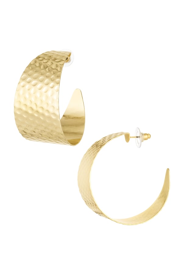 Breda Hoop Örhängen med Runt Tryck / Cirklar - 4,3 cm - Guld Breda Hoop Örhängen med Runt Tryck / Cirklar - 4,3 cm - Guld