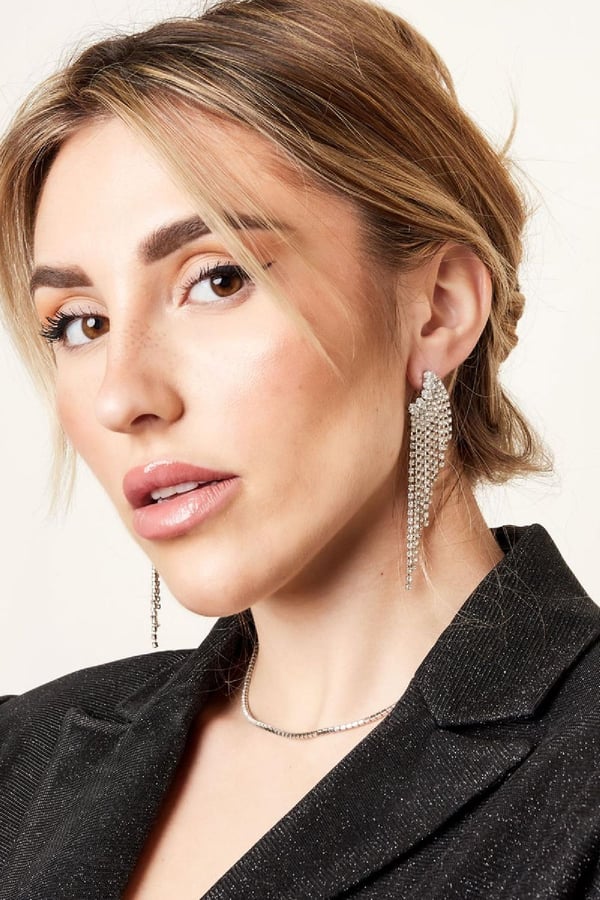 Lyxiga Strass Örhängen med Kedjor - Glittrande Lila Rhinestones - Guldpläterade