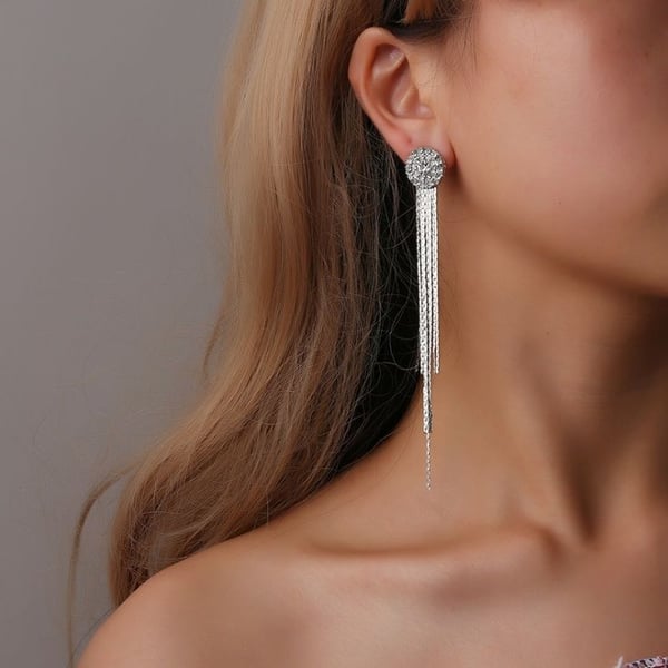 Glittrande Silver Örhängen med Kedjor & Vita Rhinestones / Strass