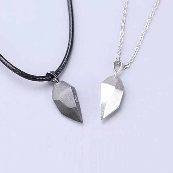 2 st Parhalsband Par Halsband med Magnetiskt Hjärta Svart Silver