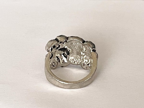Cool Silver Ring med flera Döskallar / Dödskallar - Stl 21