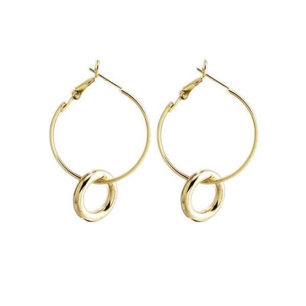 Snygga Guld Hoop Örhängen Dekorerade med en Ring / Cirkel Snygga Guld Hoop Örhängen Dekorerade med en Ring / Cirkel