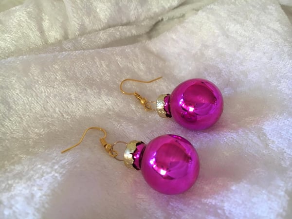 Guld Örhängen till Jul / Christmas - Cerise Blanka Julkulor