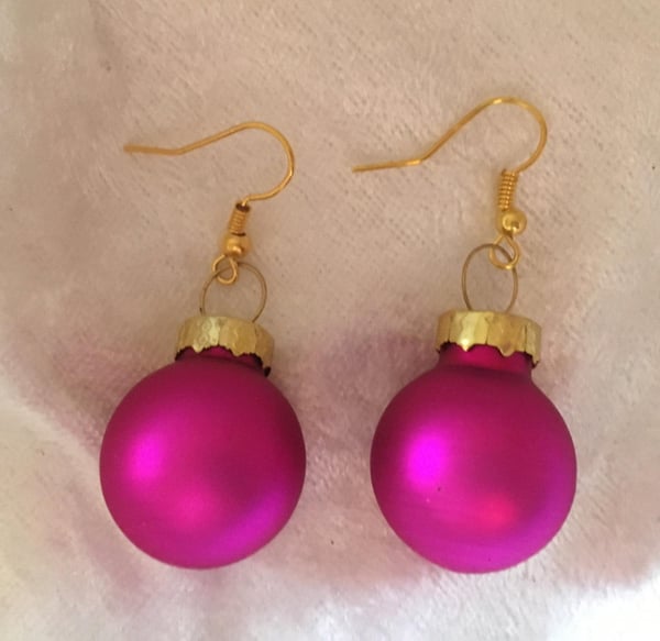 Guld Örhängen till Jul / Christmas - Cerise Matta Julkulor