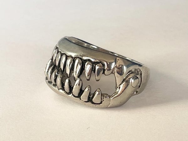 Cool Silver Ring - Mun med Tänder / Djävulens Tänder - Stl 21