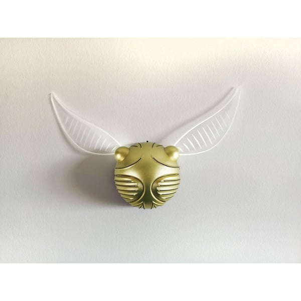 Harry Potter Golden Snitch wall light